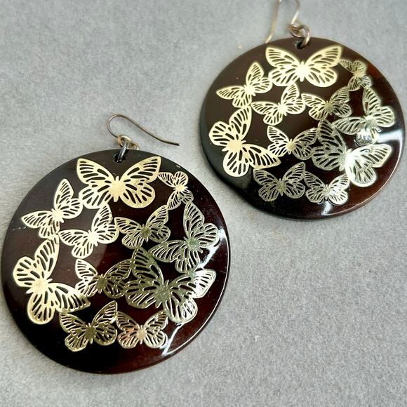 Gold Tone Butterflies Dark Brown Glass Circle Dangle Earrings - Picture 4 of 5